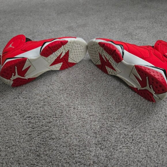 Jordan 7s Red Size 9.5